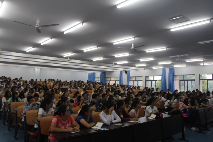 新生入学教育之学籍管理 M88