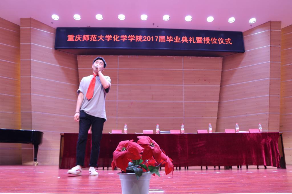 毕业典礼文艺演出 M88