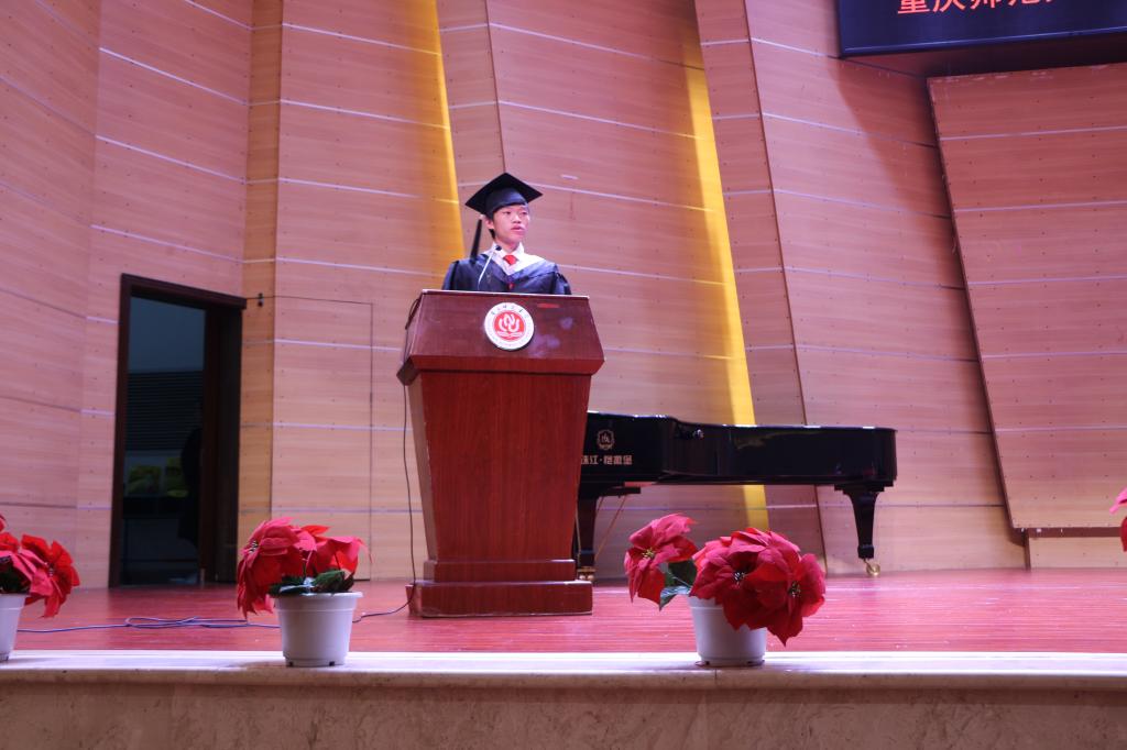 学生代表代文强发言 M88