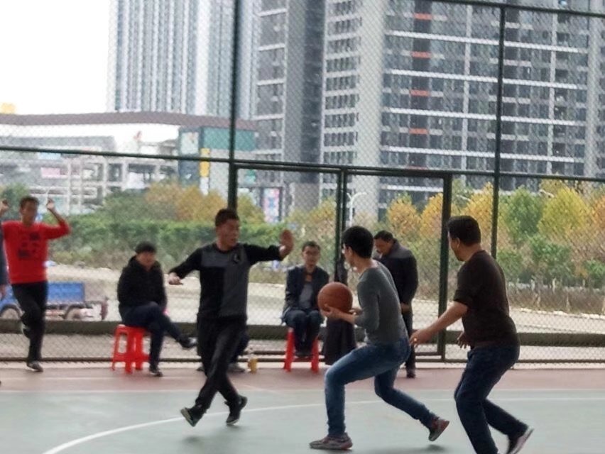 青年之声·挥洒汗水燃烧激情 M88