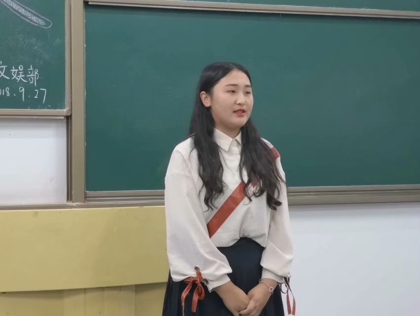 挑战主持人大赛复赛 M88